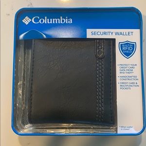 Columbia leather wallet